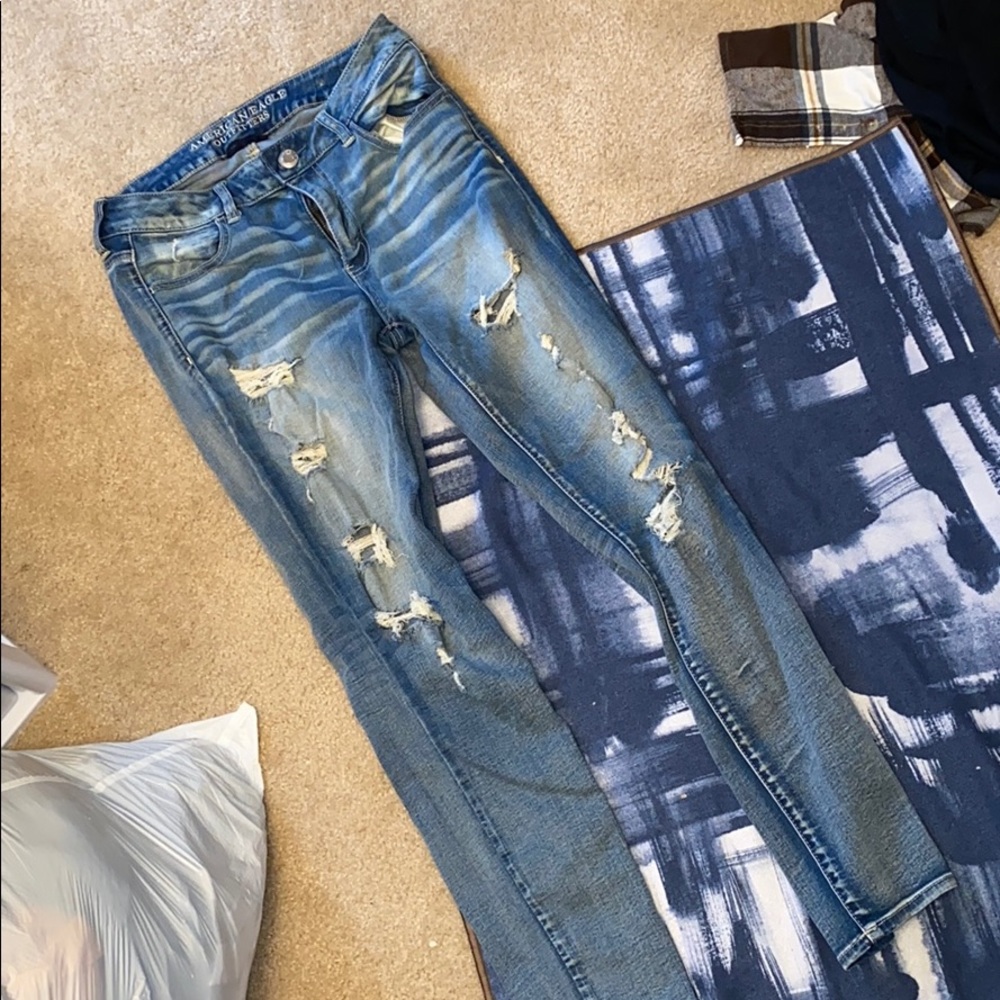 AE Mid Rise Distressed Jegging - Picture 4 of 6